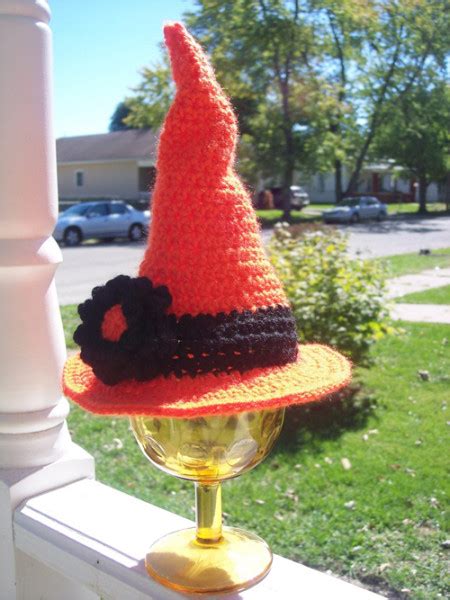 Inspiring examples of spiraled crochet witch hats